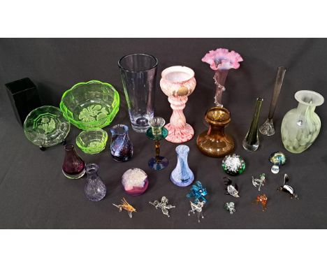 ASSORTMENT OF VINTAGE COLOURED GLASSincluding a pink and gilt Bohemian splatter glass vase, 24cm high; Polish Tarnowiec opaqu