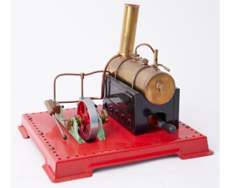 Mamod steam engine with boiler, 9" high, 9" square platform.