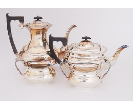 A silver tea service to include a silver teapot, 22oz, a silver milk pourer, 6.43oz, a silver two handled sugar bowl, 7.13oz,