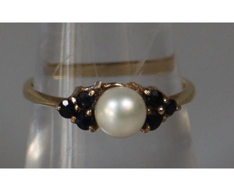 9ct gold cultured pearl and sapphire ring. Ring size M. Approx weight 1.6 grams. (B.P. 21% + VAT)