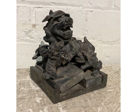 CHINESE BRONZE FOO DOG SEAL - 12CMS (H) APPROX