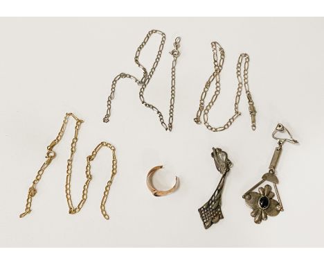 9CT GOLD RING, CHAIN WITH SOME SILVER EARRINGS A/F