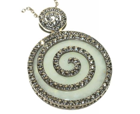A JADE AND MARCASITE PENDANT ON A SILVER NECKLET