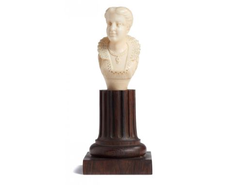 A NORTHERN EUROPEAN IVORY BUST OF A LADY, LATE 19TH C, possibly intended to represent Mary Queen of Scots, on rosewood pedest