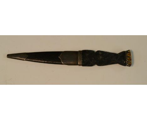 A Scottish silver-mounted sgian dubh ceremonial knife, 9.3cm fullered and part-serrated single-edge stainless steel blade, fa