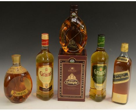 Whisky - "Johnnie Walker" Black Label, Extra Special Old Scotch Whisky, [c. 1965], 26 2/3 fl oz, 70° proof, labels good, seal