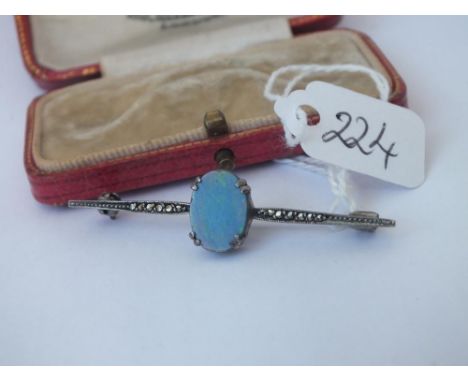 Boxed opal doublet brooch