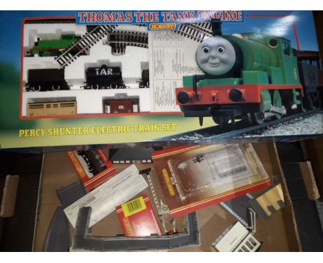 A Hornby Thomas The Tank Engine Percy Shunter train set and other 00 gauge model railway. 