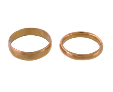 Two 22 carat gold wedding bands, finger size P 1/2 and K 1/2, 7.2 g gross