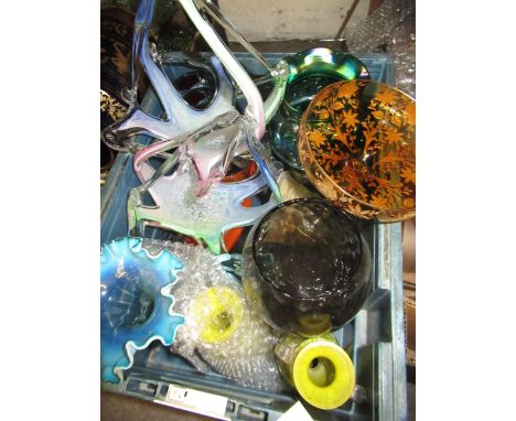 Box containing a quantity of various 19th and 20th Century glassware including Victorian single stem blue glass epergne, pair