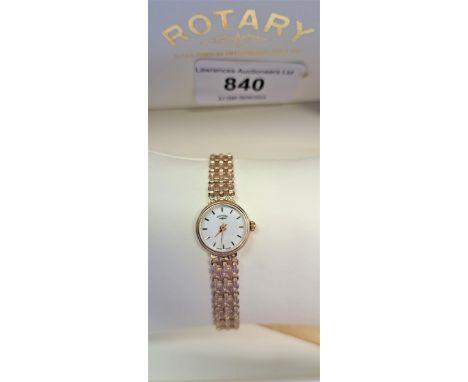 Ladies 9ct gold cased Rotary wristwatch with 9ct gold integral bracelet, 11g gross 