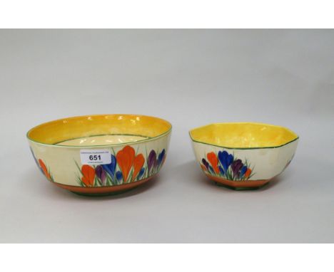Clarice Cliff Bizarre Crocus pattern bowl, 21cms diameter together with a similar smaller octagonal bowl, 15.5cms diameter 
