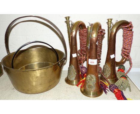 2 bugles, Argyll and Sutherland Highlanders relief plaques and bugle with Royal Welsh Fusiliers embossed plaque (no mouth pie