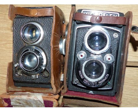 A Microflex TLR camera, a Semflex similar other camera