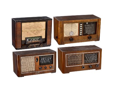 4 Röhrenradios1) Philips 735A-14, um 1939, Philips, Prag, 5 Röhren, Langwelle, Mittelwelle und Kurzwelle, 110-245 Volt Wechse