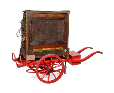 Wiener Walzendrehorgel von Molzer, um 1902Ferdinand Molzer, Wien. 40 Tonstufen, 9 Melodien, 3 Register Pfeifen, 2 davon schal