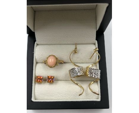 A 9ct HALLMARKED GOLD CORAL SET RING, TOGETHER WITH A PAIR OF 9ct GOLD UNMARKED GEMSET CUBE EARRINGS, AND A PAIR OF 14ct UNMA