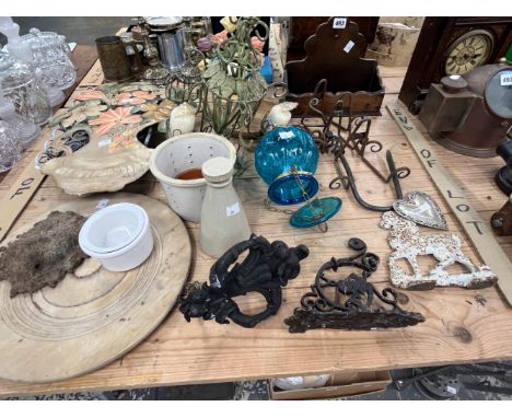 A FIVE LIGHT CANDELABRUM, TIN PLATE FLOWERS, IRON WALL HOOKS, A DOOR KNOCKER, A STONEWARE BOTTLE, ETC.