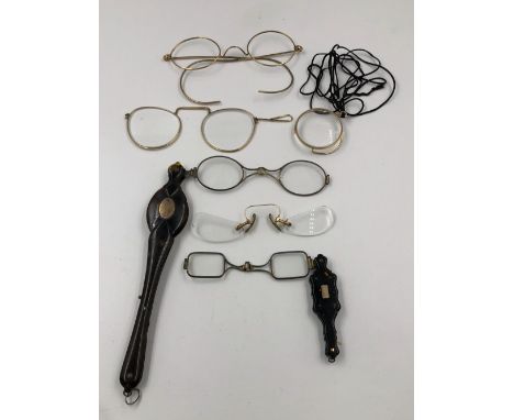 AN ASSORTMENT OF VINTAGE SPECTACLES, TWO PAIRS OF FOLDING OPERA GLASSES,  AND AN MONOCLE. 