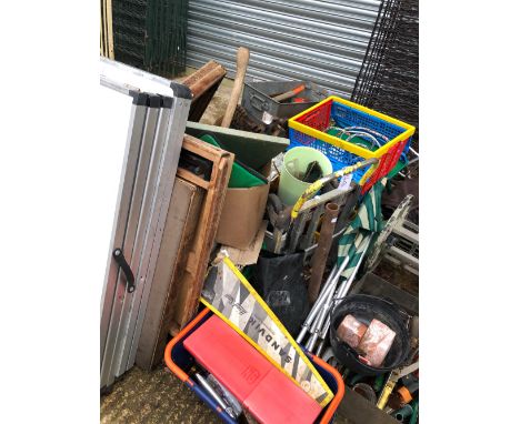 A LARGE QUANTITY TOOL AND GARAGE CONTENTS AND VARIOUS FOLDING TABLES