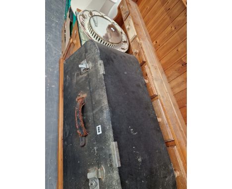 A VINTAGE CAR TRUNK AND TWO MIRRORS 
