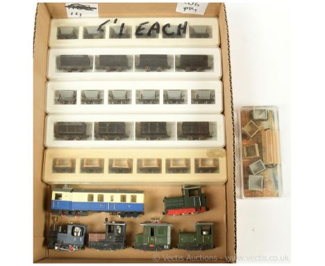 HOe a similar lot of unboxed Locos and boxed Wagons comprising Jouef blue and cream Articulated 2nd/3rd Steam Railcar No.10, 