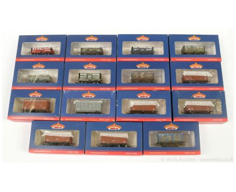 Bachmann OO Gauge group of Goods Wagons consisting of Ref 37-040 5-plank ICI Line with load weathered, Ref 37-039 5-plank Hel