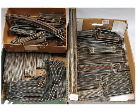OO Gauge Track and Pointwork by various manufacturers including Peco, Hornby Railways, Jouef and others to include 17 x L/H p