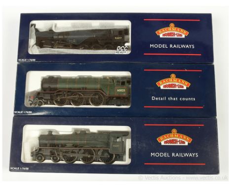 Bachmann OO Gauge trio of BR Steam Outline Locomotives consisting of Ref 32-857 2-10-0 Loco and Tender BR black Class 9F No.9