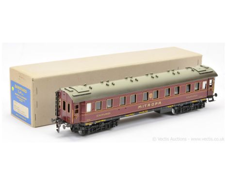 Darstaed O Gauge Ref 803116 "Mitropa" Schlafwagen (Sleeping Car) No.19430. Coach has been fitted with finer scale buffers (or