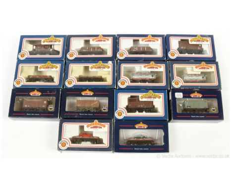 Bachmann OO Gauge Goods Wagons comprising 33-350 BR brown Brake Van, 2 x 12-ton Shop Wagons (33-225 and 33-226), 2 x 33-504 F
