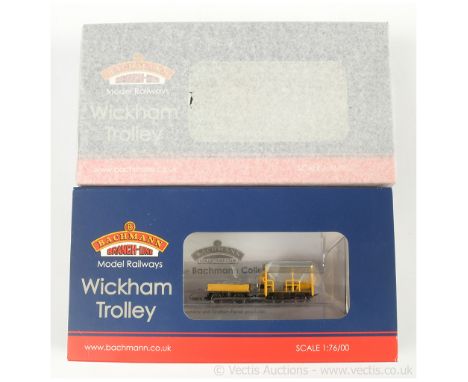 Bachmann OO Gauge pair of Wickham Trolleys consisting of Ref 32-992 BR Engineers in yellow, Ref 32-993 Engineers yellow with 