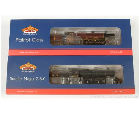 Bachmann OO Gauge pair of LMS Steam Outline Locomotives consisting of Ref 31-204 4-6-0 Loco and Tender LMS lined crimson Patr