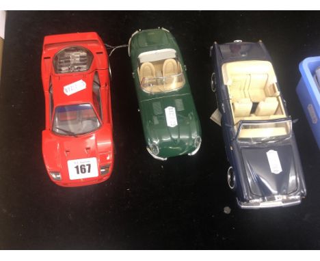 Two die cast sports cars Franklin Mint (A/F)