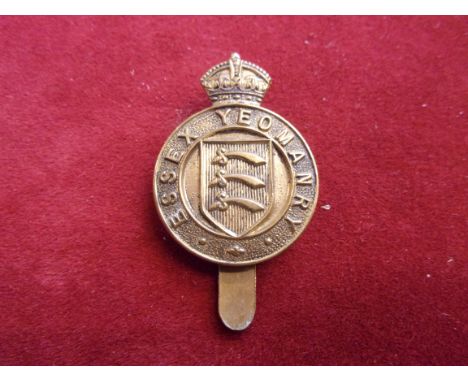 Essex Yeomanry (Dragoons) Economy Cap Badge (Gilding-metal), slider, issued 1917. No K&amp;K listing, a rare WWI variant.