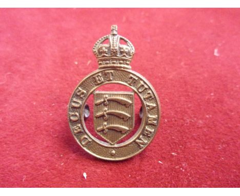 Essex Yeomanry (Dragoons) Cap Badge (Gilding-metal), two lugs, issued between 1909-1916. K&amp;K: 1491