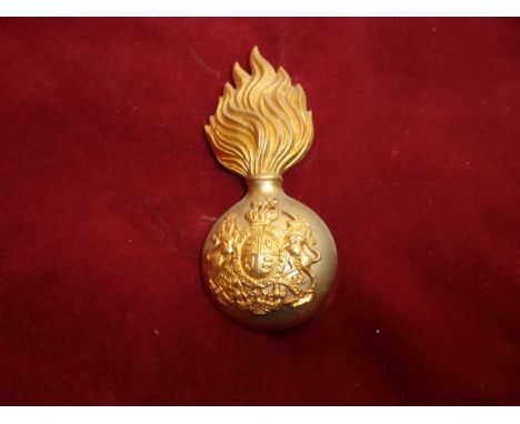 Royal Scots Fusiliers Officers Grenade badge for the Raccoon-skin cap (Gilt) with screw back and lug. K&amp;K: 932, a superio