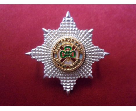Irish Guards Officers Forage Cap Badge (Bi-metal and enamel). A nice variant with a later style star K&amp;K: 912, two lugs.