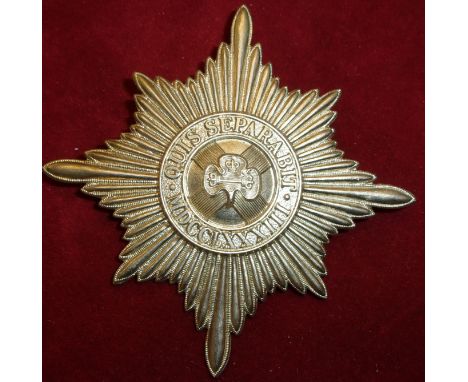 Irish Guards Pipers Other Ranks Caubeen Badge (White-metal), two lugs. A rare badge. K&amp;K: 919.