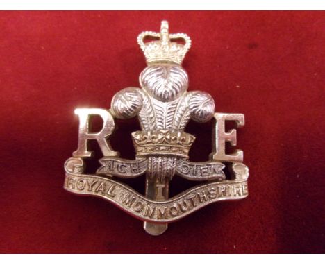 Royal Monmouthshire Royal Engineers (Militia) EIIR Cap Badge (Anodised), slider. K&amp;K: 1946.