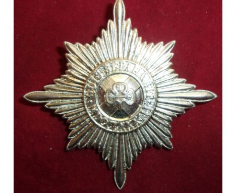 Irish Guards Pipers Other Ranks Caubeen Badge (White-metal), two lugs. A rare badge. K&amp;K: 919.