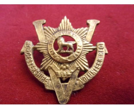 Worcester Volunteer Regiment WWI Cap Badge (Gilding-metal), two lugs. K&amp;K: 1687