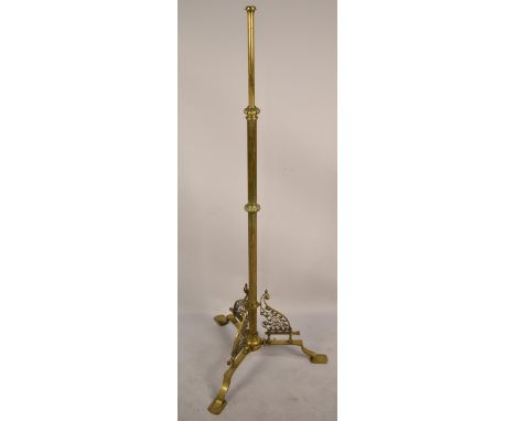 A Late Victorian Brass Oil Lamp Stand with Ribbed Column Support and Tripod Stand 