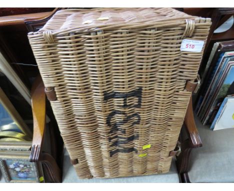 WICKER PICNIC HAMPER , NO CONTENTS.