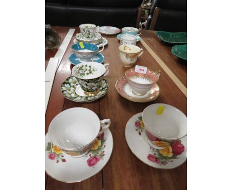 SELECTION OF CHINA TEA CUPS AND SAUCERS, INCLUDING AYNSLEY.
