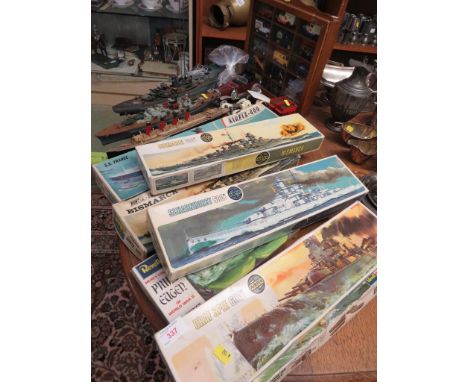 SELECTION OF AIRFIX AND MODEL SHIP KITS , THREE BUILT SHIP MODELS AND A SELECTION OF ASSORTED DIE CAST CARS INCLUDING DISPLAY