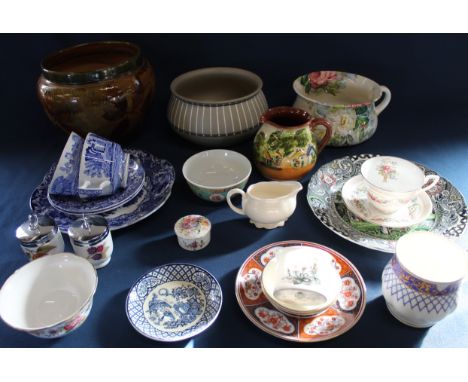 Royal Doulton leaf pattern jardiniere, Denby bowl, James Kent chamber pot, Copeland Spode's Italian cups &amp; saucer, Royal 