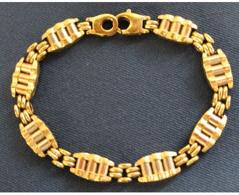 9ct three colour gold gate type bracelet 15.45g