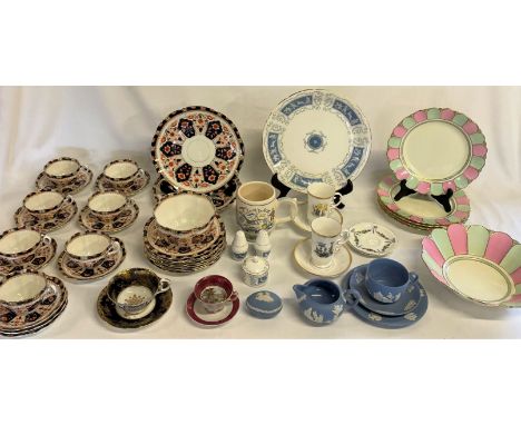 Selection of ceramics including Court China, Aynsley tea cup and saucer, Plant Tuscan China 212/3666A bowl and plates, Royal 