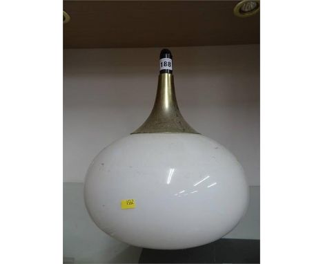 Glass light fitting